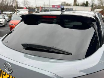 Nissan Juke 1.6 Hybrid N-Connecta 5dr Auto