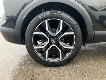 Citroen C4 100kW Shine Plus 50kWh 5dr Auto