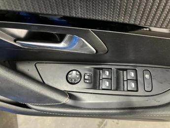 Peugeot 208 100kW GT 50kWh 5dr Auto