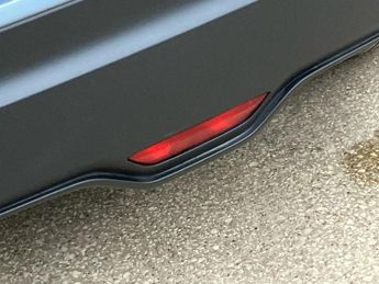 Toyota C-HR 1.8 Hybrid Icon 5dr CVT