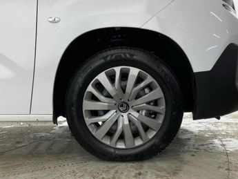 Citroen Berlingo 100kW Plus M 52kWh 5dr Auto