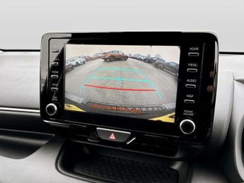 Toyota Yaris 1.5 Hybrid Design 5dr CVT