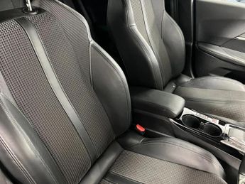 Peugeot 2008 1.2 PureTech 130 GT 5dr EAT8