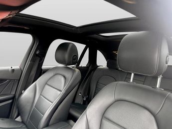 Mercedes-Benz Glc GLC 220d 4Matic AMG Line Prem Plus 5dr 9G-Tronic