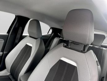 Vauxhall Mokka 100kW Design 50kWh 5dr Auto