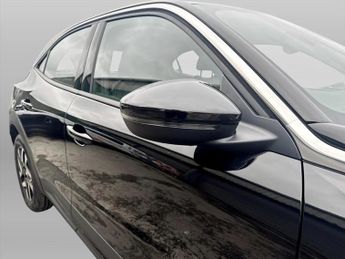 Vauxhall Mokka 100kW Design 50kWh 5dr Auto