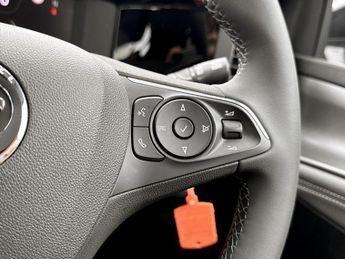 Vauxhall Mokka 100kW Design 50kWh 5dr Auto