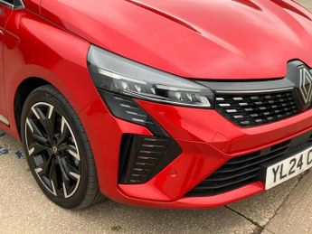 Renault Clio 1.6 E-TECH full hybrid 145 Techno 5dr Auto