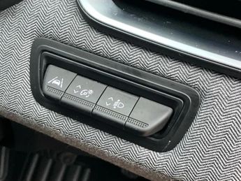 Renault Clio 1.6 E-TECH full hybrid 145 Techno 5dr Auto