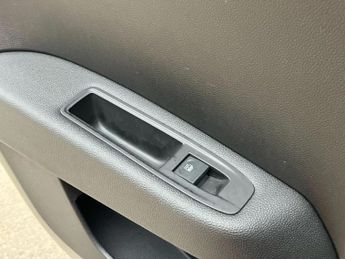 Renault Clio 1.6 E-TECH full hybrid 145 Techno 5dr Auto