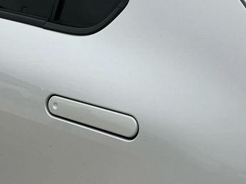 Toyota C-HR 2.0 PHEV Design 5dr CVT