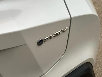 Toyota C-HR 2.0 PHEV Design 5dr CVT