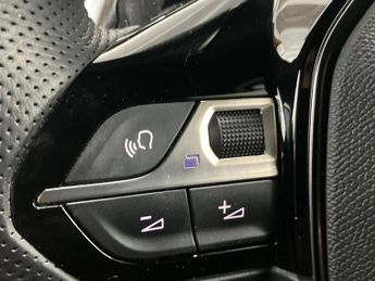 Peugeot 208 1.2 PureTech 100 GT 5dr EAT8