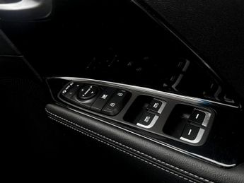 Kia Niro 1.6 GDi Hybrid 3 5dr DCT