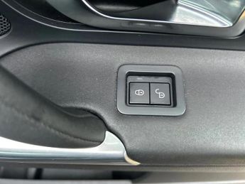 Land Rover Discovery Sport 2.0 TD4 180 SE Tech 5dr Auto