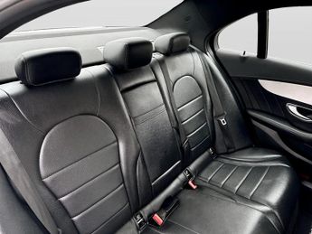 Mercedes-Benz C Class C220d AMG Line Premium 4dr Auto