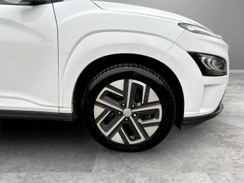 Hyundai Kona 150kW Premium 64kWh 5dr Auto