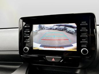 Toyota Yaris 1.5 Hybrid Icon 5dr CVT
