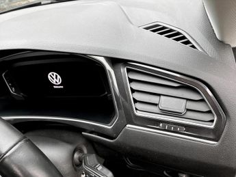 Volkswagen Tiguan Allspace 1.5 TSI Life 5dr DSG