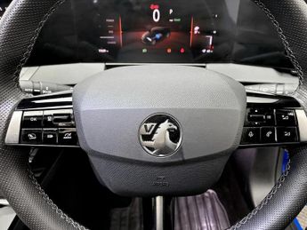 Vauxhall Astra 115kW Ultimate 54kWh 5dr Auto