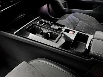 Vauxhall Astra 115kW Ultimate 54kWh 5dr Auto