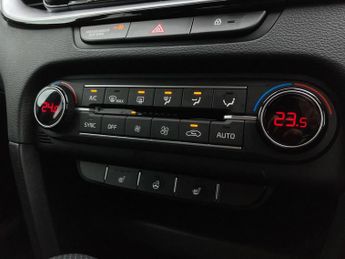 Kia Ceed 1.5T GDi ISG 138 GT-Line 5dr DCT