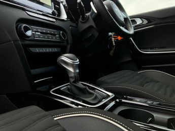 Kia Ceed 1.5T GDi ISG 138 GT-Line 5dr DCT