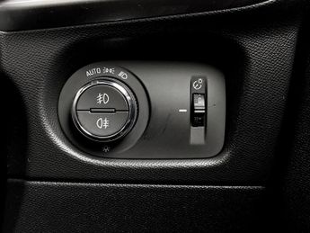 Vauxhall Mokka 100kW Launch Edition 50kWh 5dr Auto