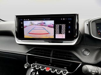 Peugeot 208 1.2 Hybrid 110 GT 5dr e-DSC6