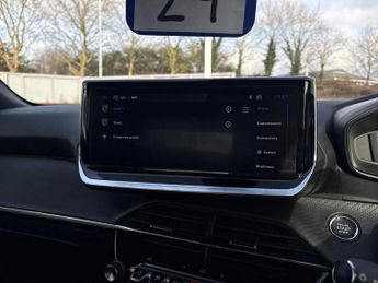 Peugeot 2008 100kW Allure 50kWh 5dr Auto