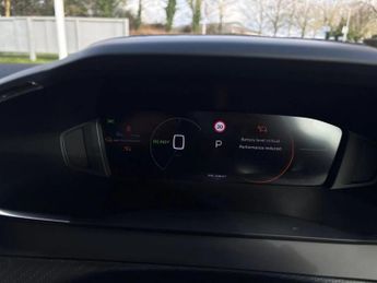 Peugeot 2008 100kW Allure 50kWh 5dr Auto
