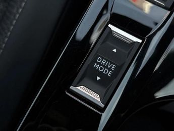Peugeot 2008 100kW Allure 50kWh 5dr Auto