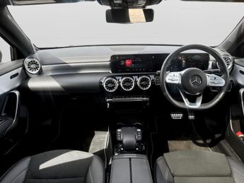 Mercedes-Benz A Class A200 AMG Line Premium Plus Edition 5dr Auto