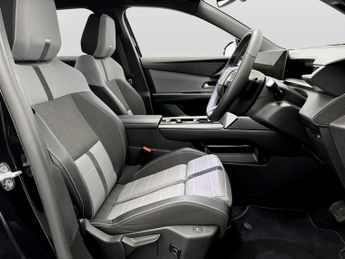 Vauxhall Grandland 157kW GS 73kWh 5dr Auto