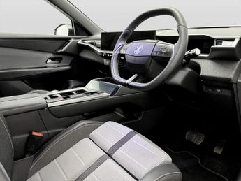 Vauxhall Grandland 157kW GS 73kWh 5dr Auto