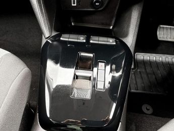 Vauxhall Corsa 100kW Design 50kWh 5dr Auto