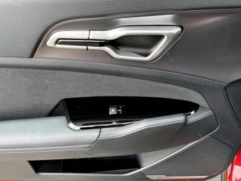 Kia Sportage 1.6T GDi HEV GT-Line 5dr Auto