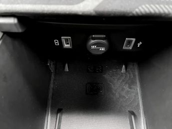 Jeep Avenger 115kW Summit 54kWh 5dr Auto