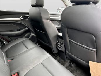 Mg Zs 115kW Trophy Connect EV Long Range73kWh 5dr Auto