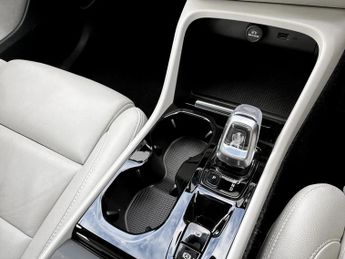 Volvo Xc40 1.5 T3 [163] Inscription Pro 5dr Geartronic