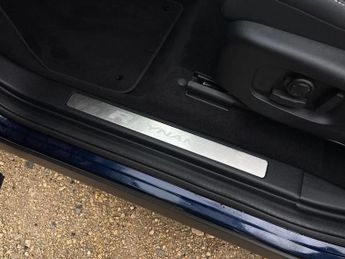 Land Rover Discovery Sport 2.0 D200 R-Dynamic HSE 5dr Auto