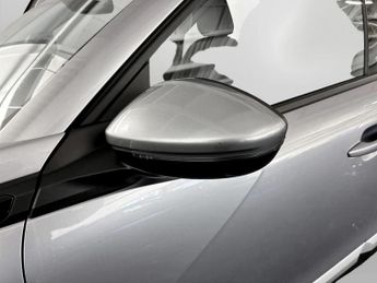 Peugeot 2008 100kW Allure Premium 50kWh 5dr Auto