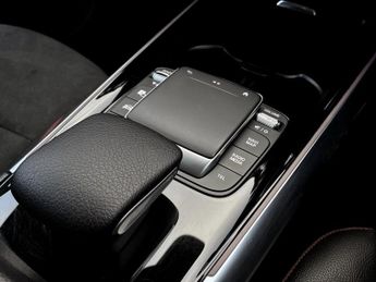 Mercedes-Benz Gla GLA 180 AMG Line Premium Plus 5dr Auto