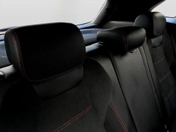 Mercedes-Benz Gla GLA 180 AMG Line Premium Plus 5dr Auto