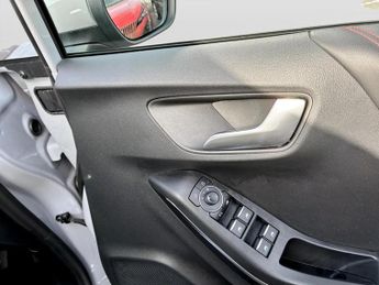 Ford Puma 1.0 EcoBoost Hybrid mHEV ST-Line X 5dr DCT