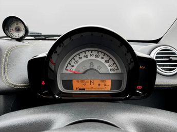 Smart Fortwo Coupe Cityflame mhd 2dr Softouch Auto