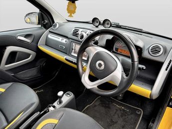 Smart Fortwo Coupe Cityflame mhd 2dr Softouch Auto