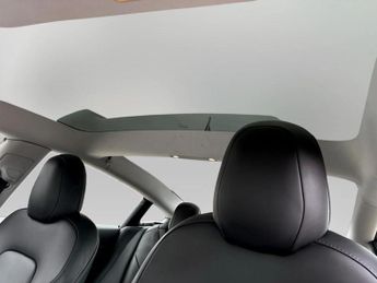 Tesla Model 3 Standard Plus 4dr Auto