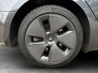 Tesla Model 3 Standard Plus 4dr Auto