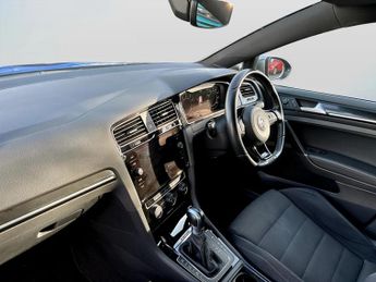 Volkswagen Golf 2.0 TSI 300 R 5dr 4MOTION DSG